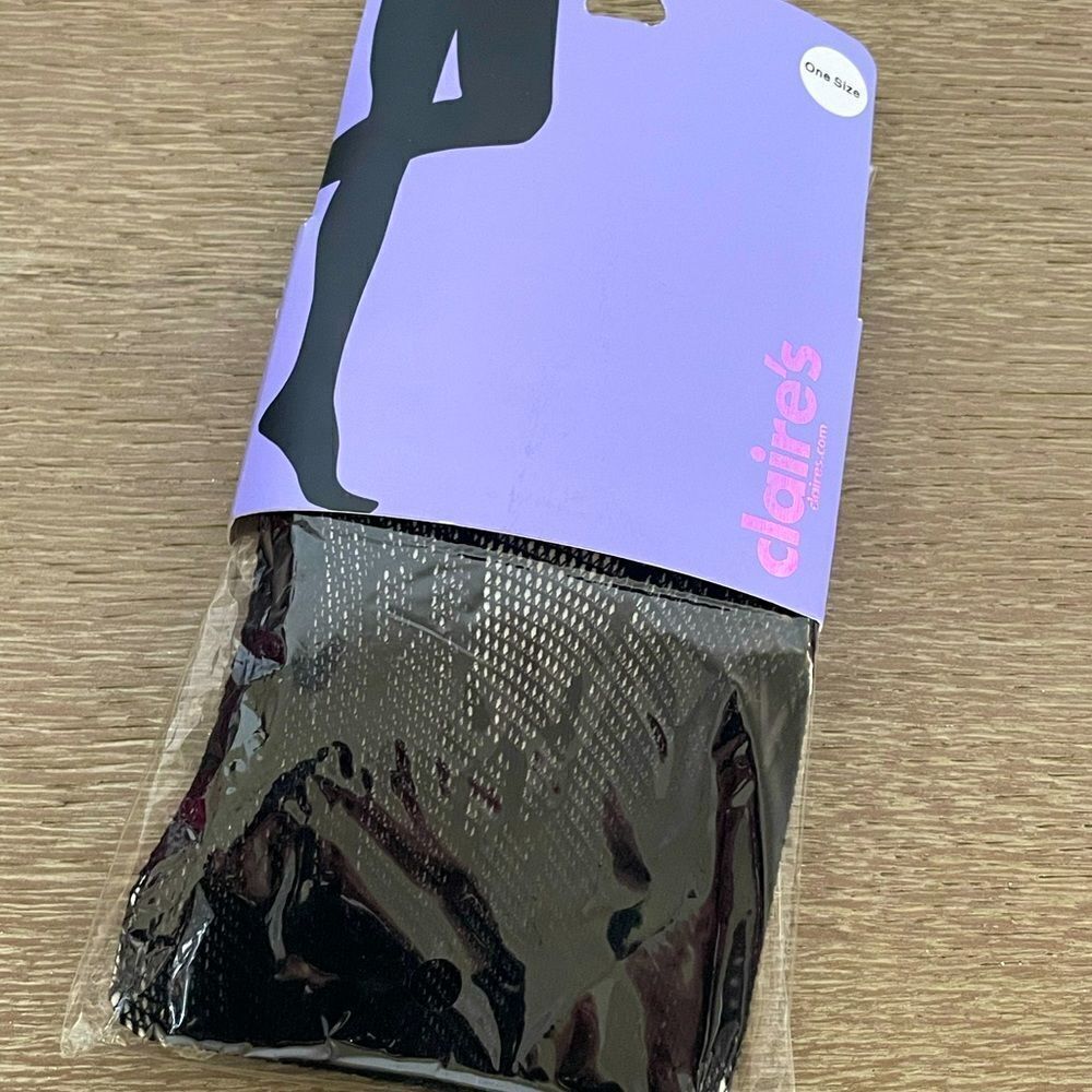 Claire’s Black Fishnet Tights Leggings